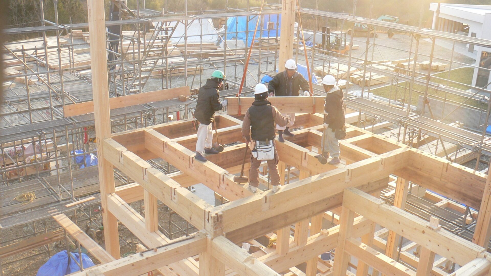 木組みを行う職人